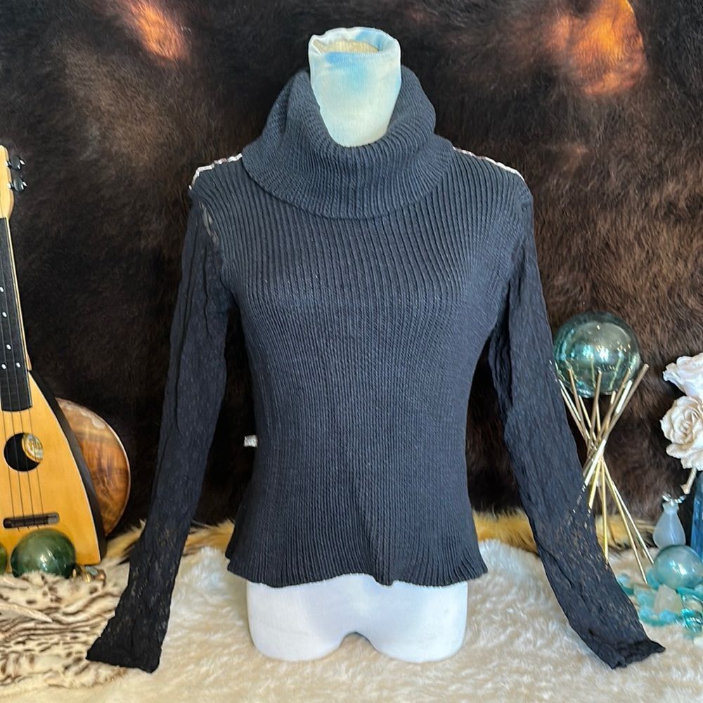 Gingersnap turtleneck sweater S (4900)